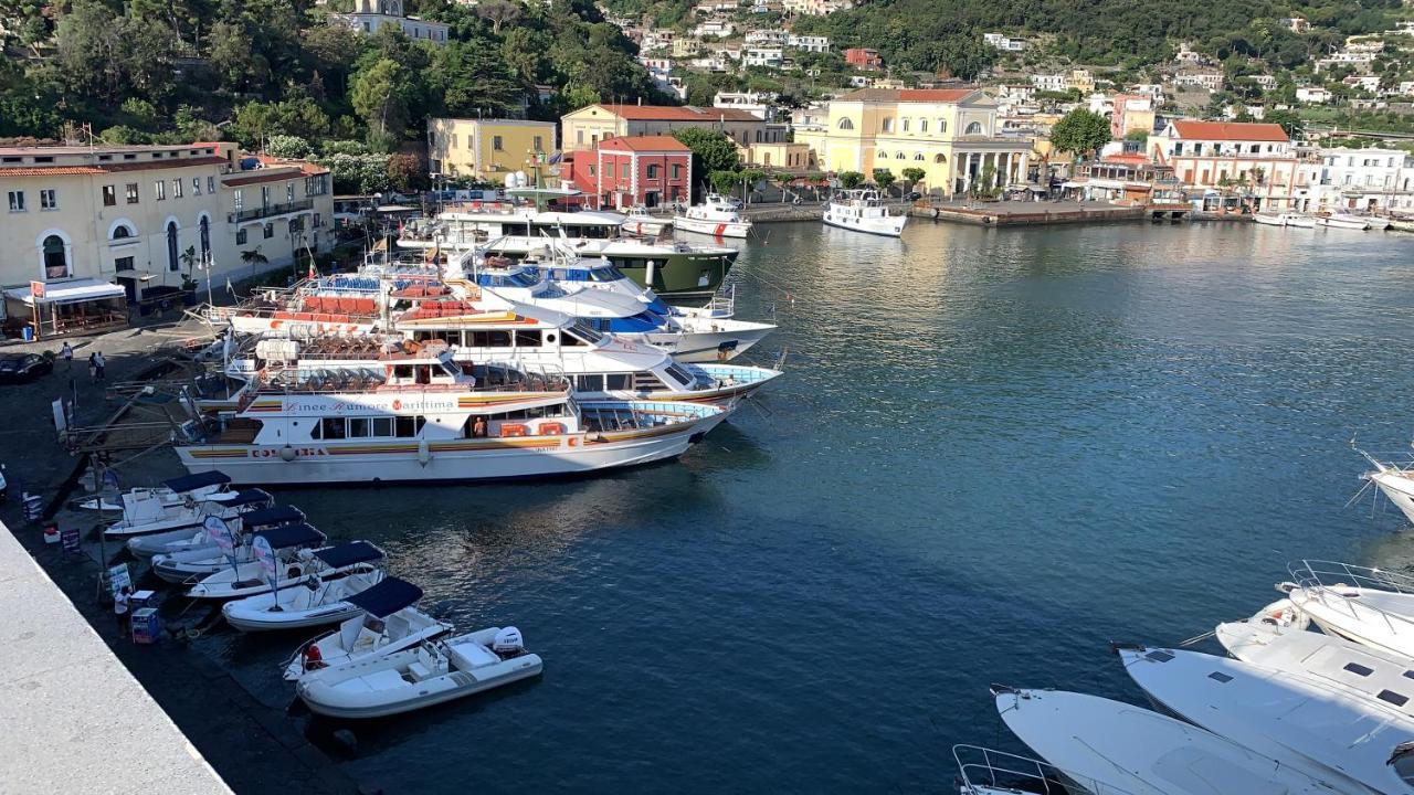 Molo35 Panzió Ischia Kültér fotó