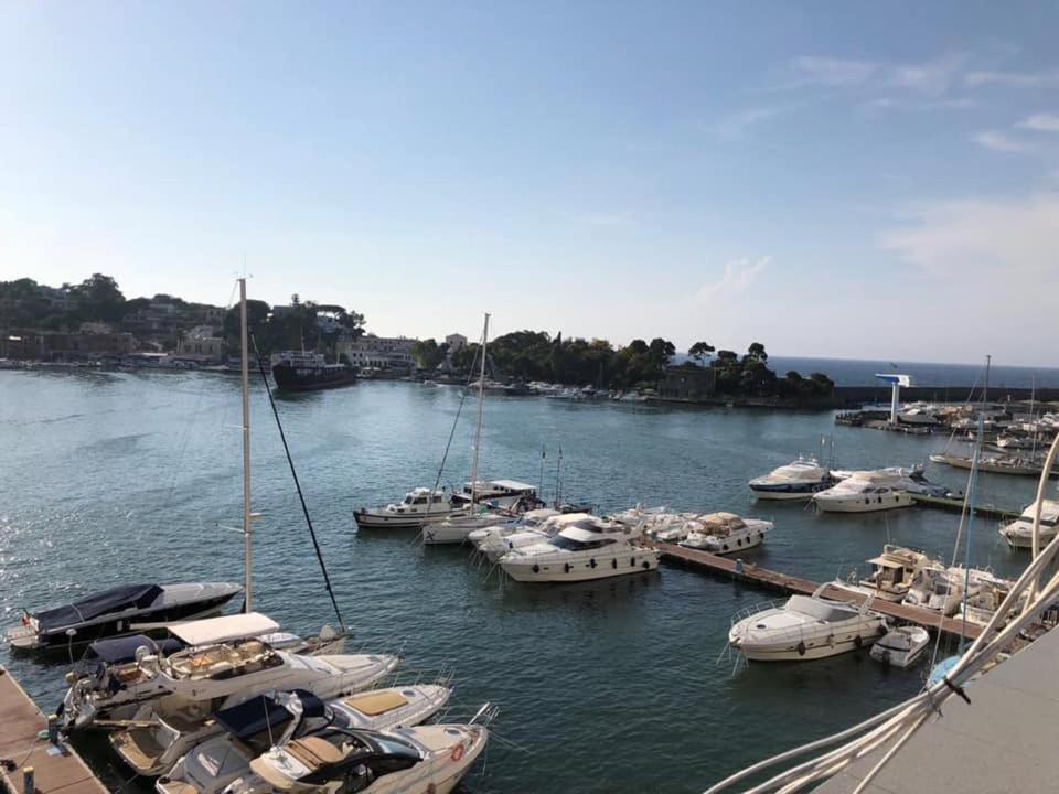 Molo35 Panzió Ischia Kültér fotó